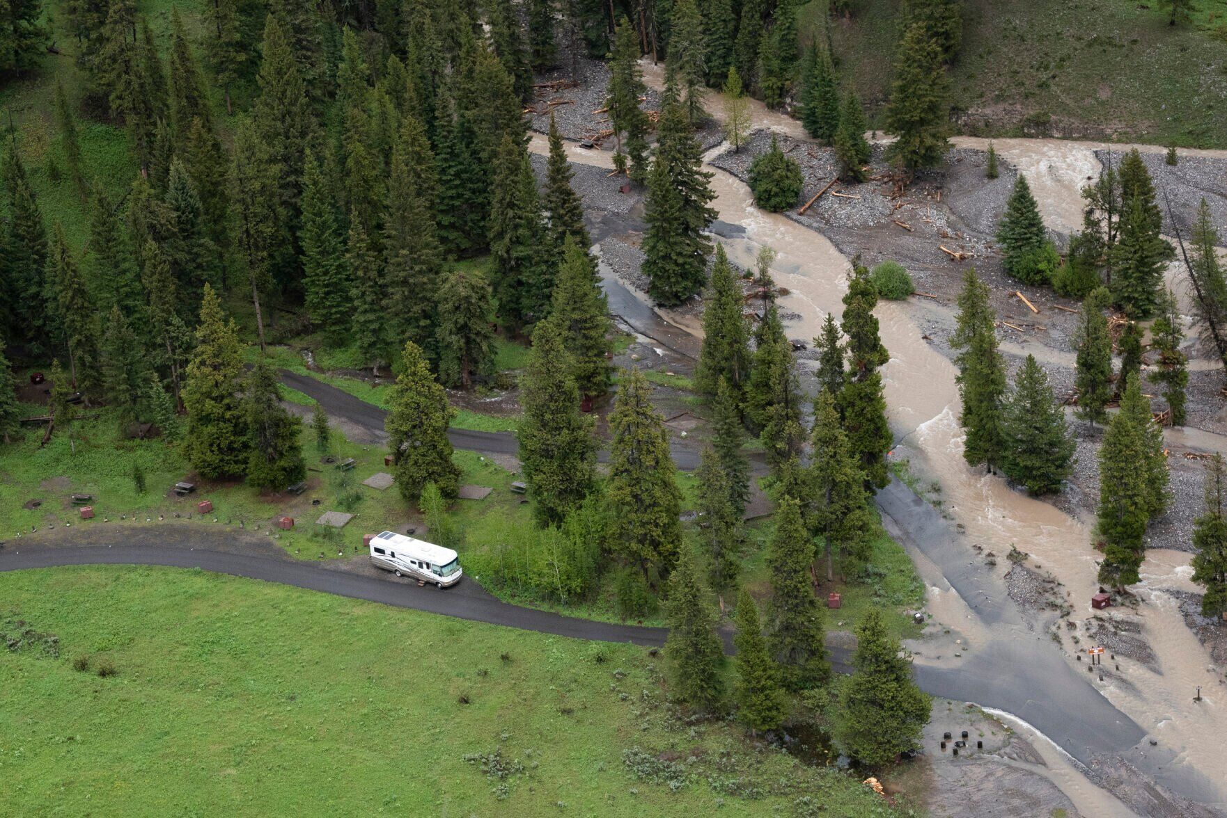 Yellowstone flood flyover